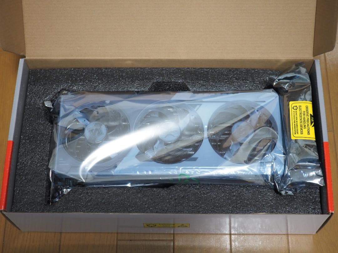 グラフィックボード・グラボ・ビデオカード ASRock STEEL LEGEND Radeon RX 9070 16GB