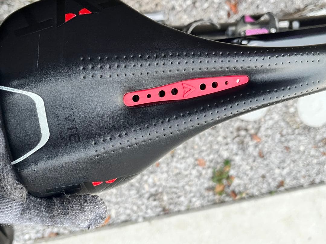 春田　ピナレロ ドグマ2 整備済 dogma ロードバイク フルカーボン