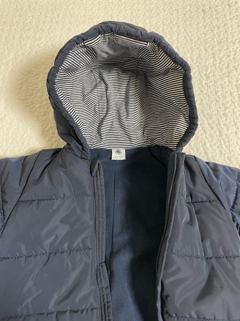 ほぼ新品【プチバトー】ネイビー ジャンプスーツ（18m／81cm）