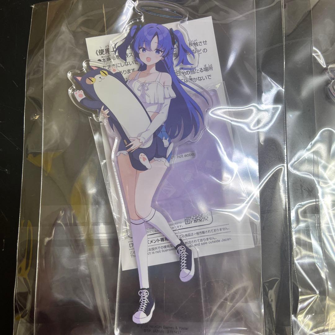 ブルーアーカイブ スタンド付きビッグアクリルプレートセミナー 全4種１６個セット