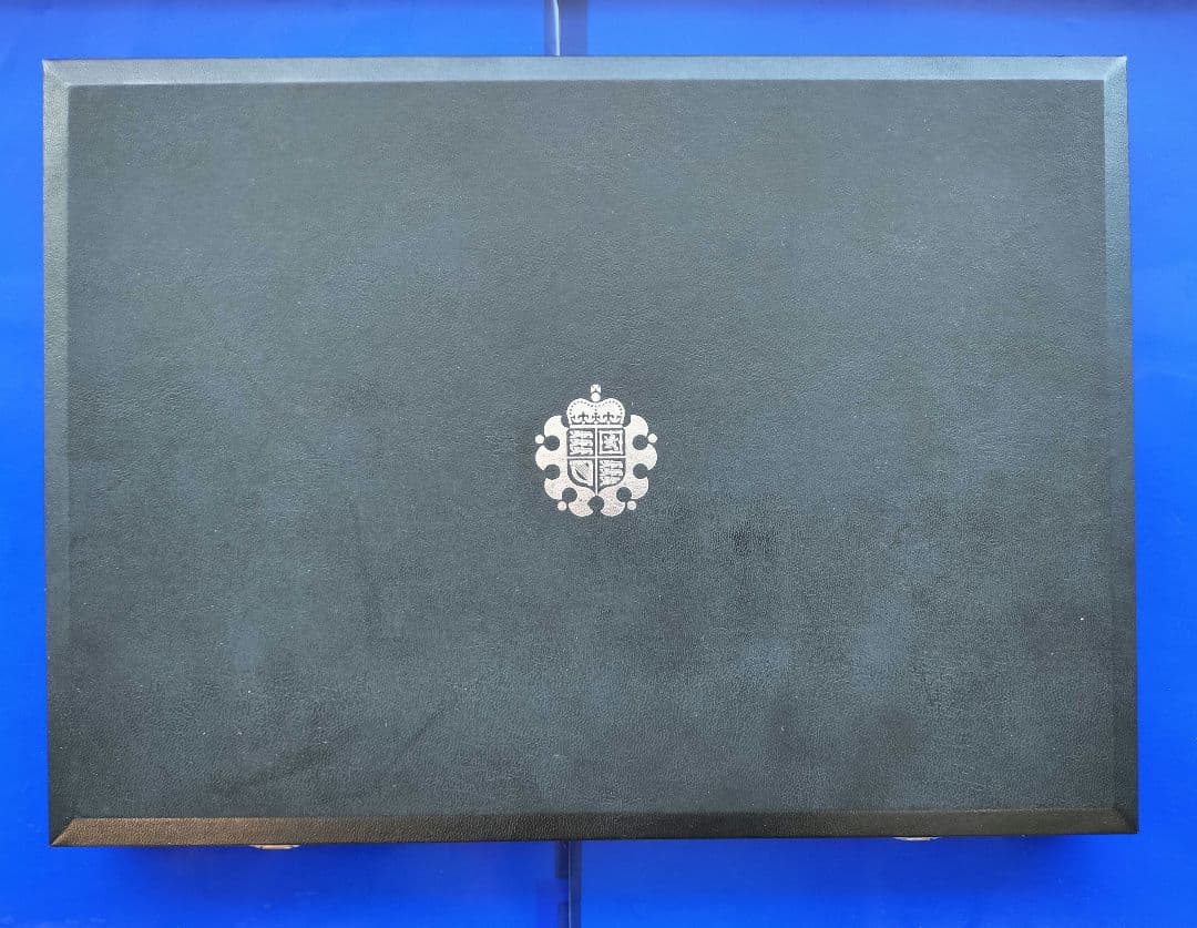 NOEL Tukoi★ Shield of Arms（銀貨7枚）