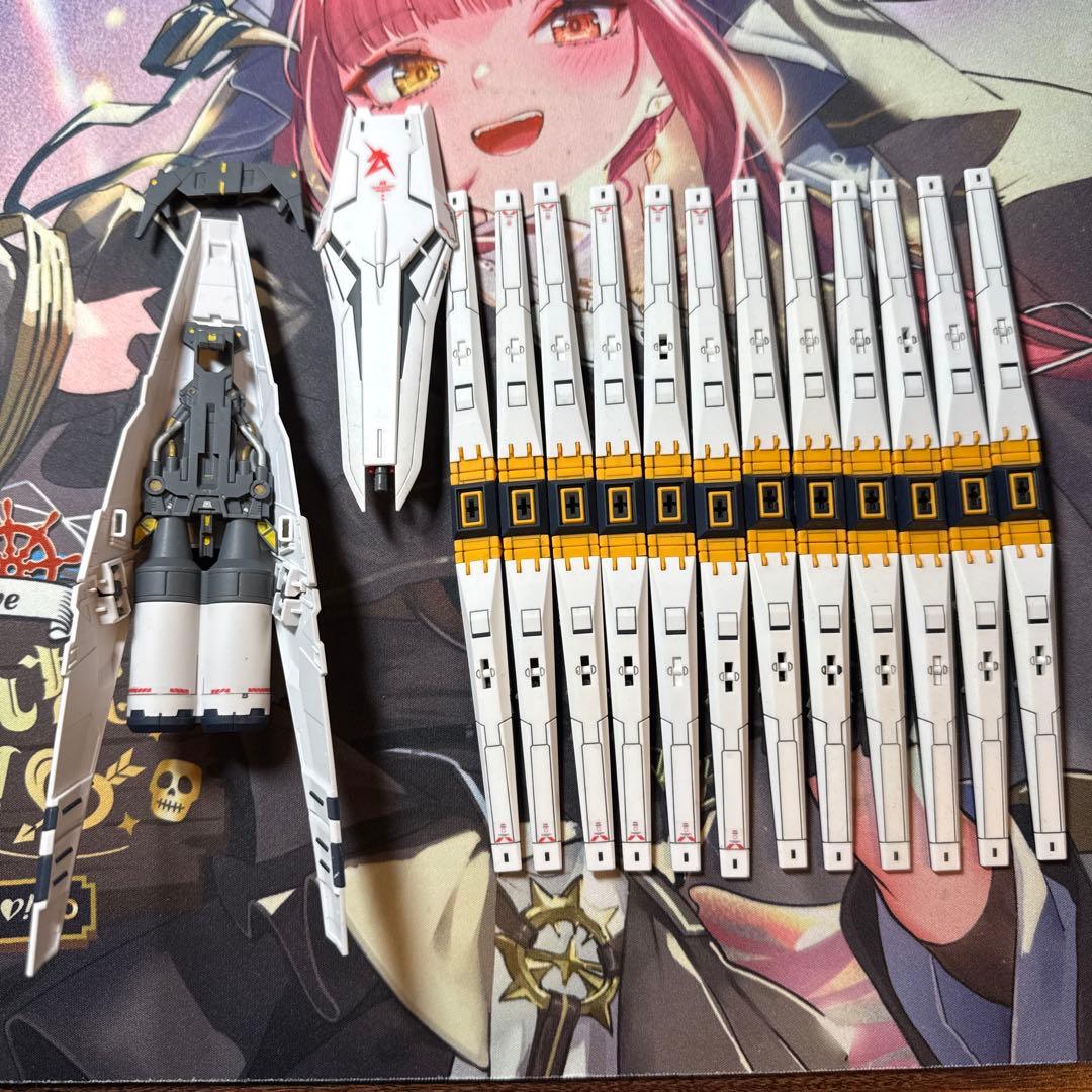 ガンプラ　RGνガンダムHWS ダブルフィンファンネル