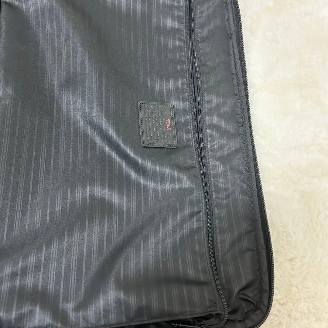 【美品】トゥミ　アルファ　スーツケース　キャリーケース　ブラック