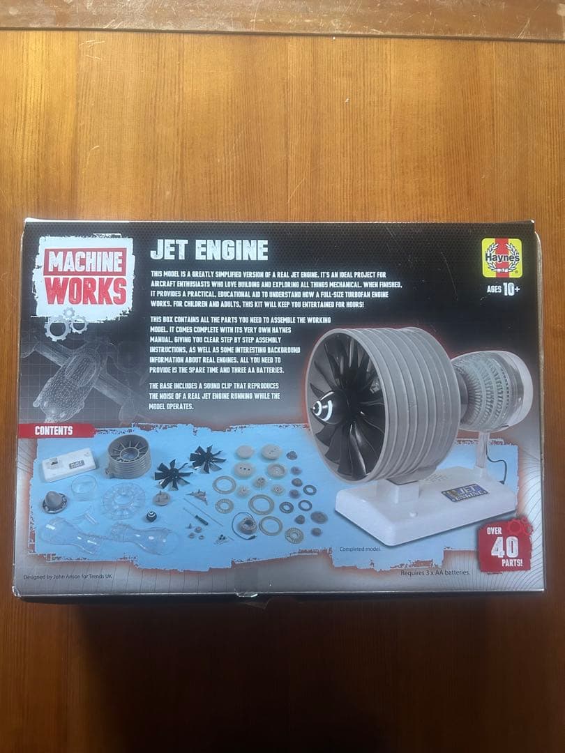 JET ENGINE 組み立てキット 40パーツ以上