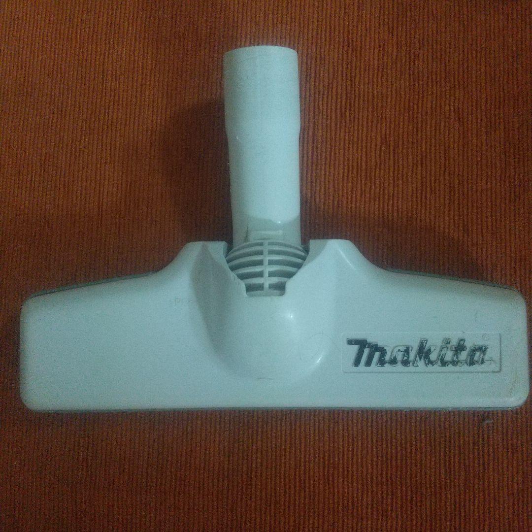 マキタ 充電式クリーナー CL107FD ※バッテリー2個付き