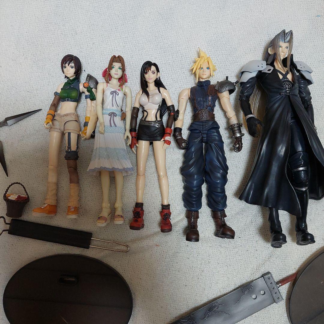 FF7　プレイアーツ　ティファ　クラウド