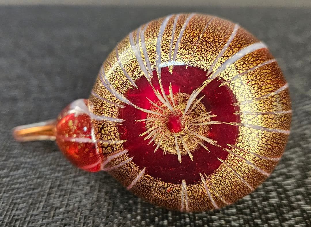 ヨーロッパアンティーク　赤被せ　金彩　縦縞模様　チロリ　水滴　オブジェ　状態良好