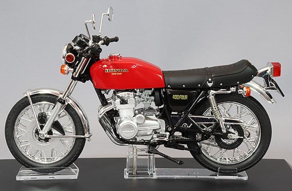 アオシマ スカイネット 1/12 ホンダ CB400FOUR ライトルビーレッド