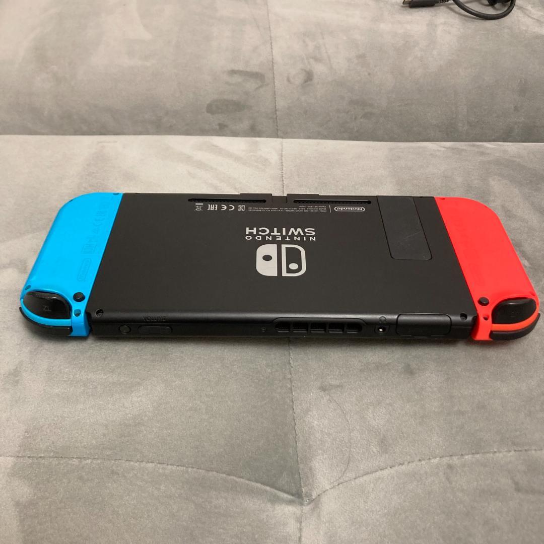 【美品】Nintendo Switch ネオンブルー・ネオンレッド 新型