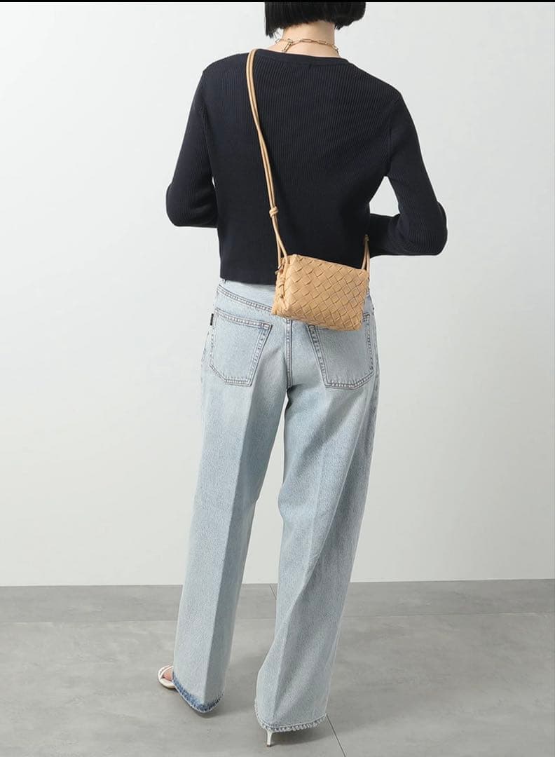 ボッテガヴェネタ　ミニ インテレッチャートラムスキン カメラ クロスボディバッグ