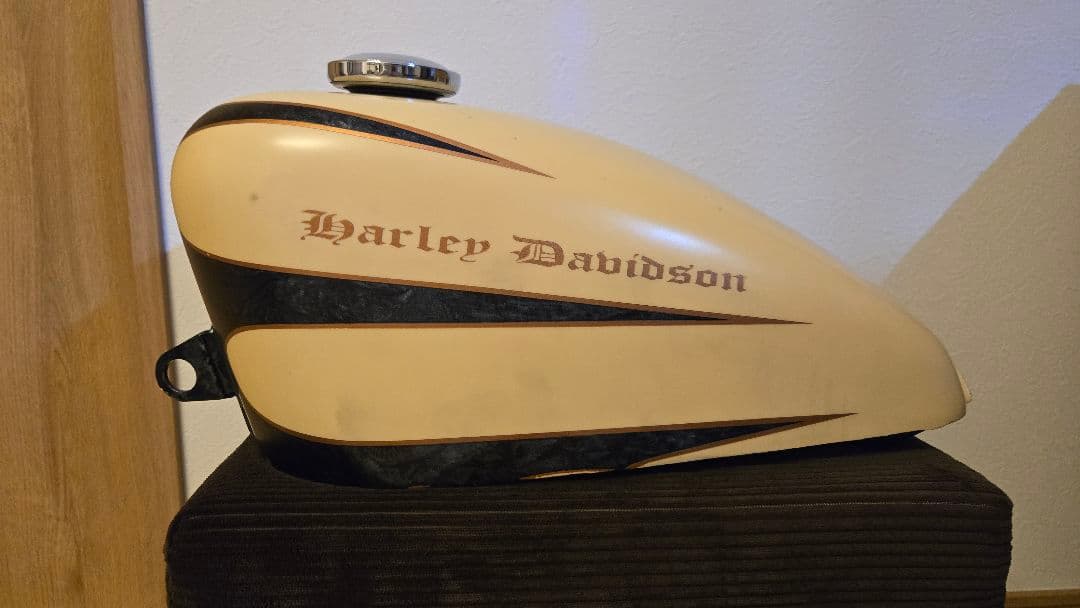 M*R様 スポーツスター　タンク　ハーレーダビッドソン　2.25ガロン