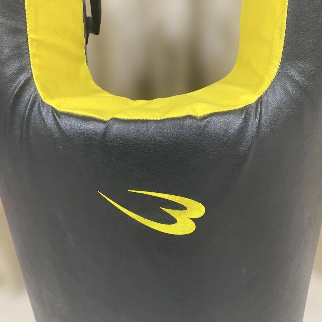 ボディメーカー　ボディミット