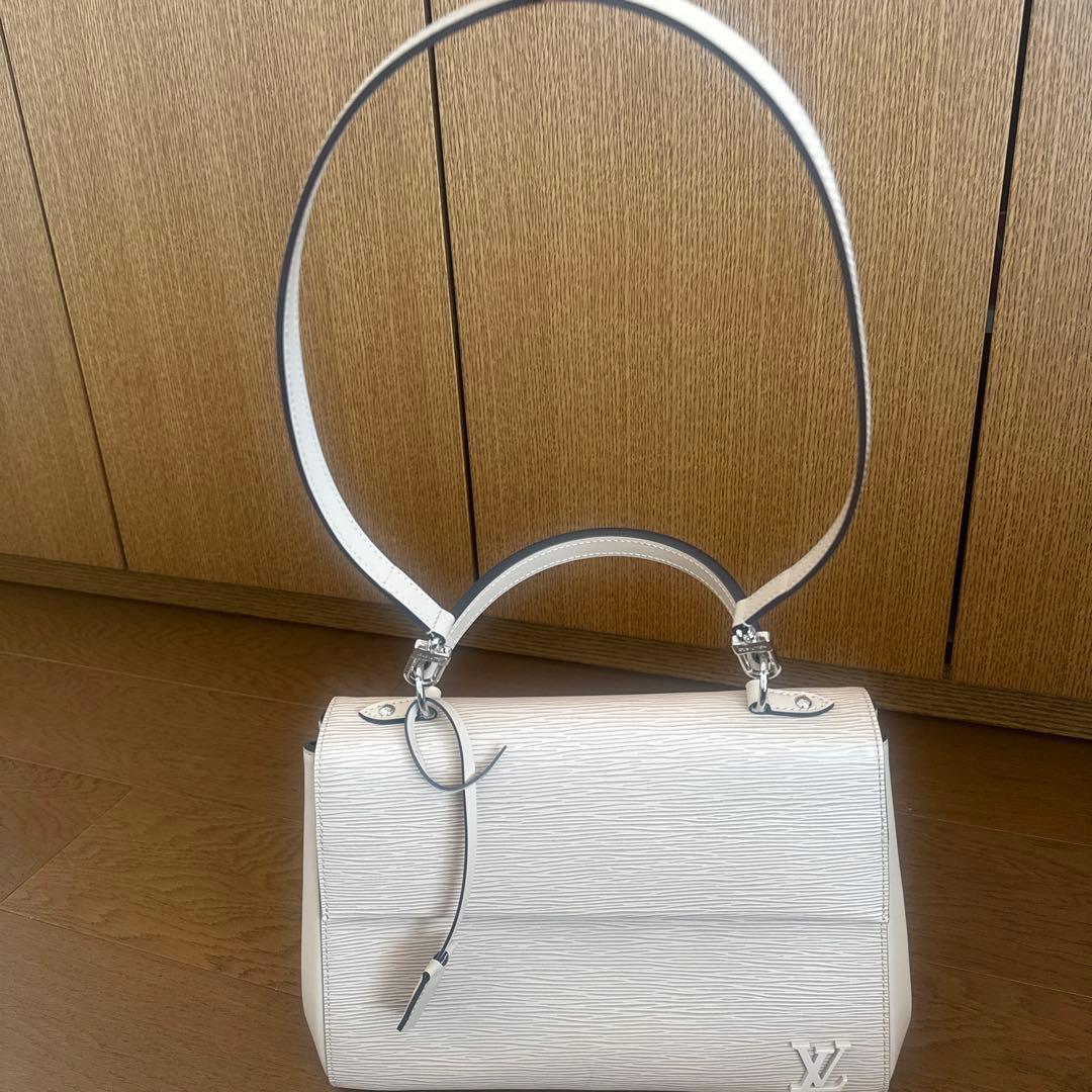 K*様 ルイヴィトン　クリュニー　エピ