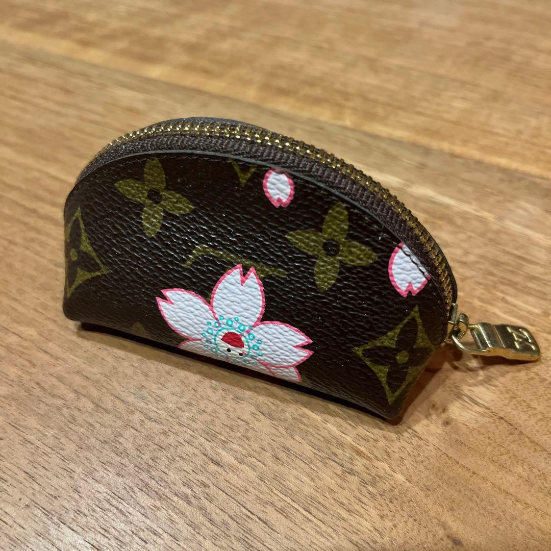 ルイ・ヴィトン × 村上隆コラボケース【モノグラム・チェリーブロッサム】