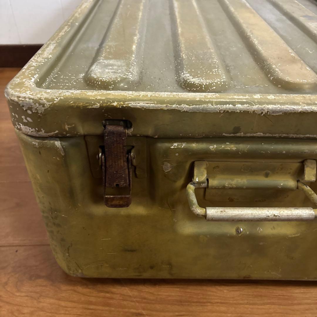 米軍　実物　アルミコンテナ　送料無料