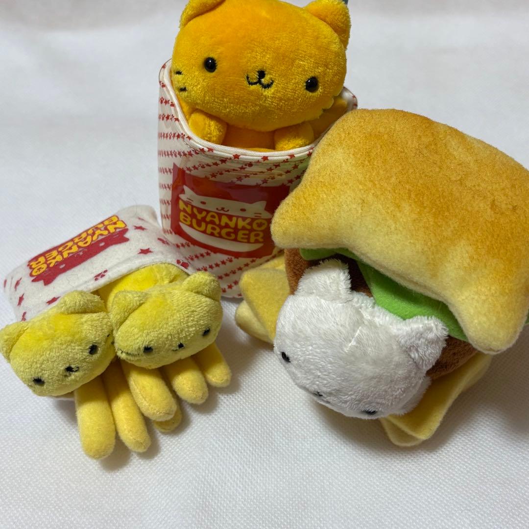 【レア】にゃんにゃんにゃんこ　ハンバーガーセット　ぬいぐるみ