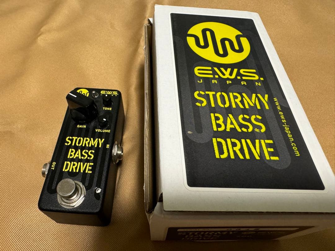 E.W.S. STORMY BASS DRIVE ベースエフェクター