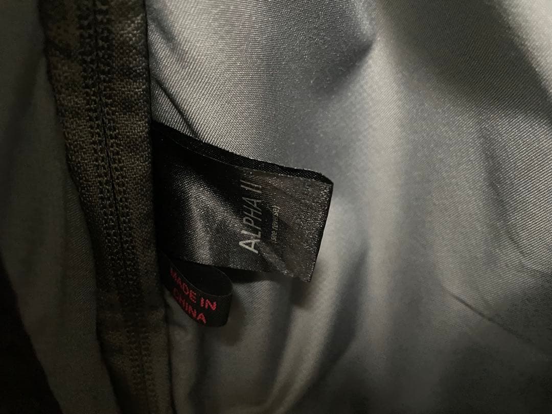 TUMI コンパクト・4ウィール・ブリーフ　ALPHA2 キャリーケース