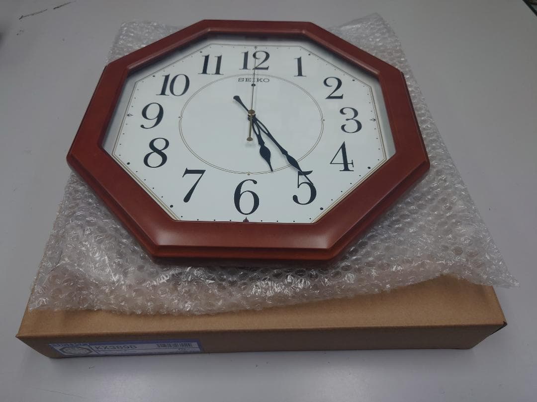 セイコー電波掛時計 KX389B 新品