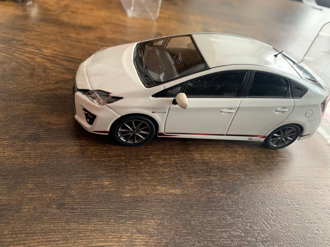 1/30 ミニカー プリウスG's