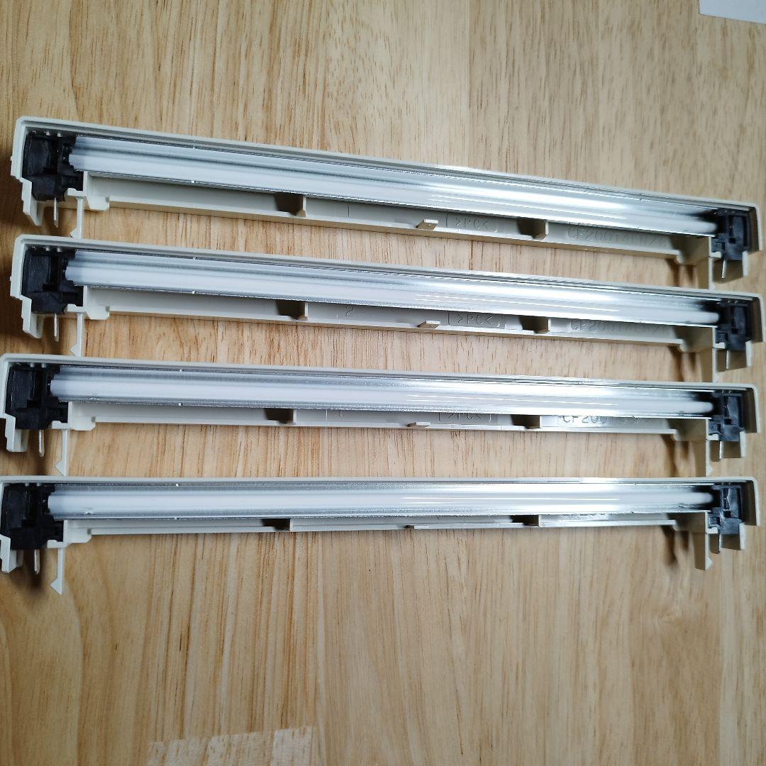 【未使用/4本セット】Panasonic 誘導灯用蛍光灯CF200T4EN/C1