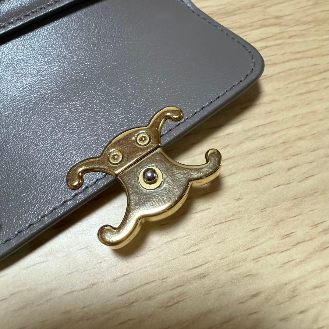 CELINE セリーヌ 入れ付きコンパクトウォレット トリオンフ