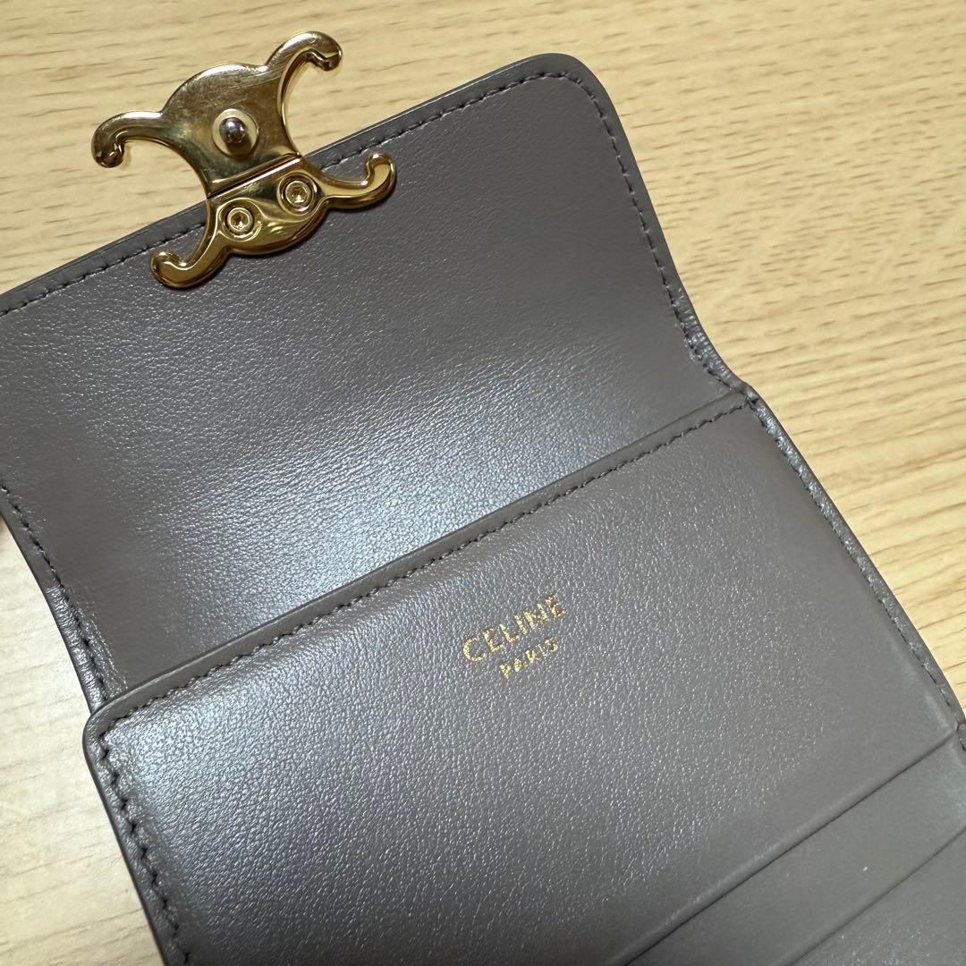 CELINE セリーヌ 入れ付きコンパクトウォレット トリオンフ