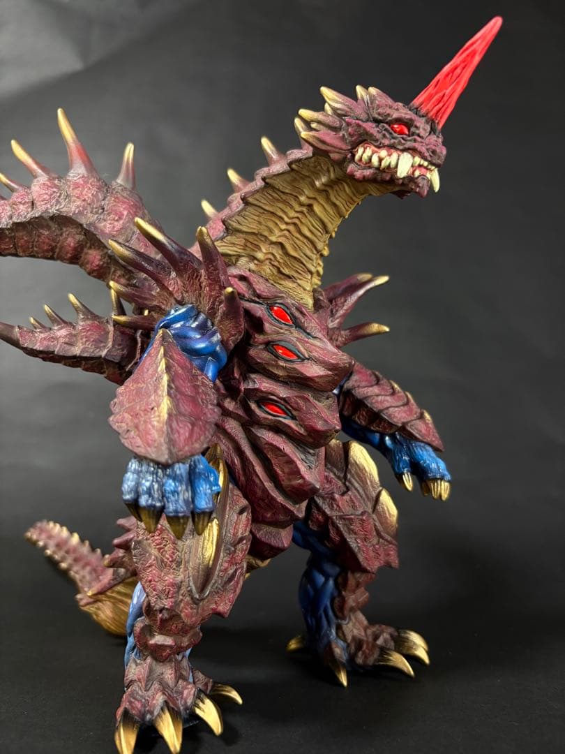 ご依頼品　マガオロチ　ソフビ　リペイント完成品