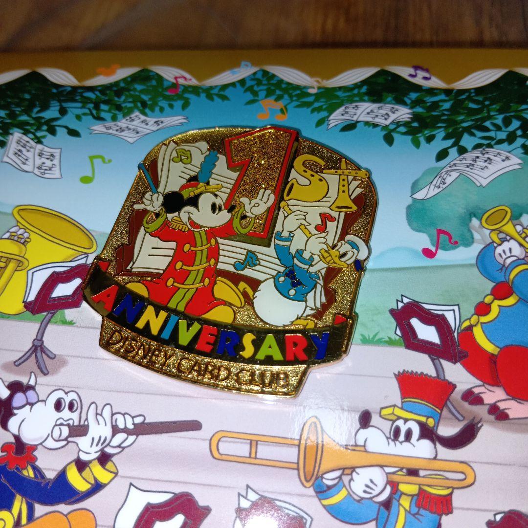 ディズニー　ピンバッジ　１４点　台紙付き　　ディズニーJCB　まとめ売り