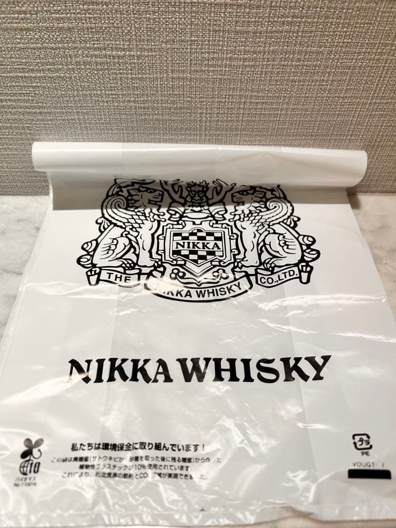 【未開封】ニッカウヰスキー / 鶴 / 700ml /43% /ニッカの袋付き