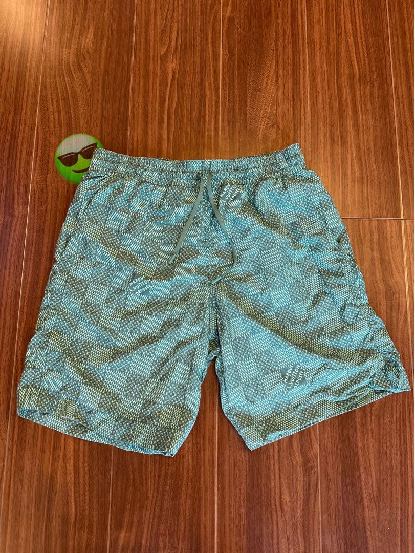 LOUIS VUITTONルイヴィトンメンズ水着XS