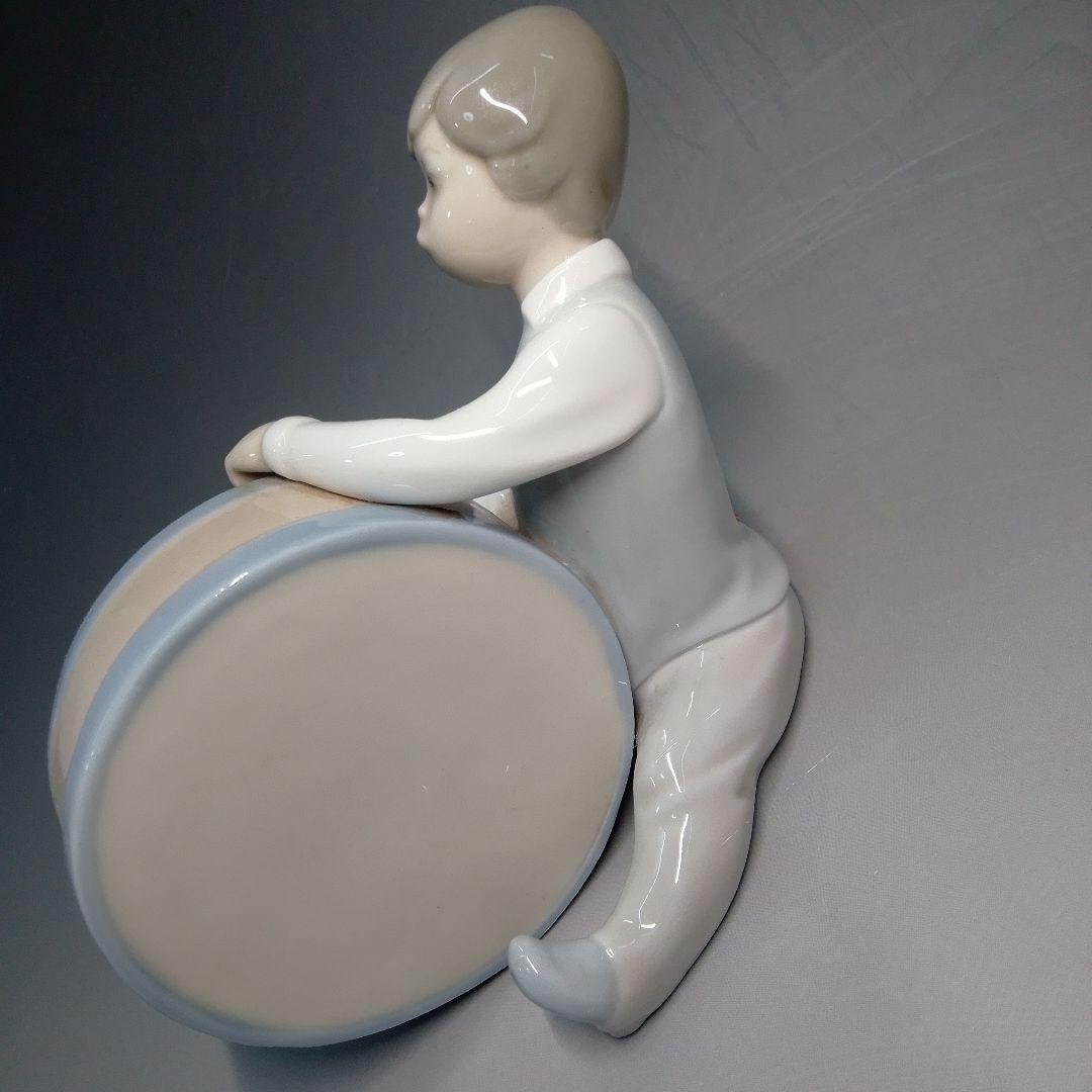 リヤドロ　人形