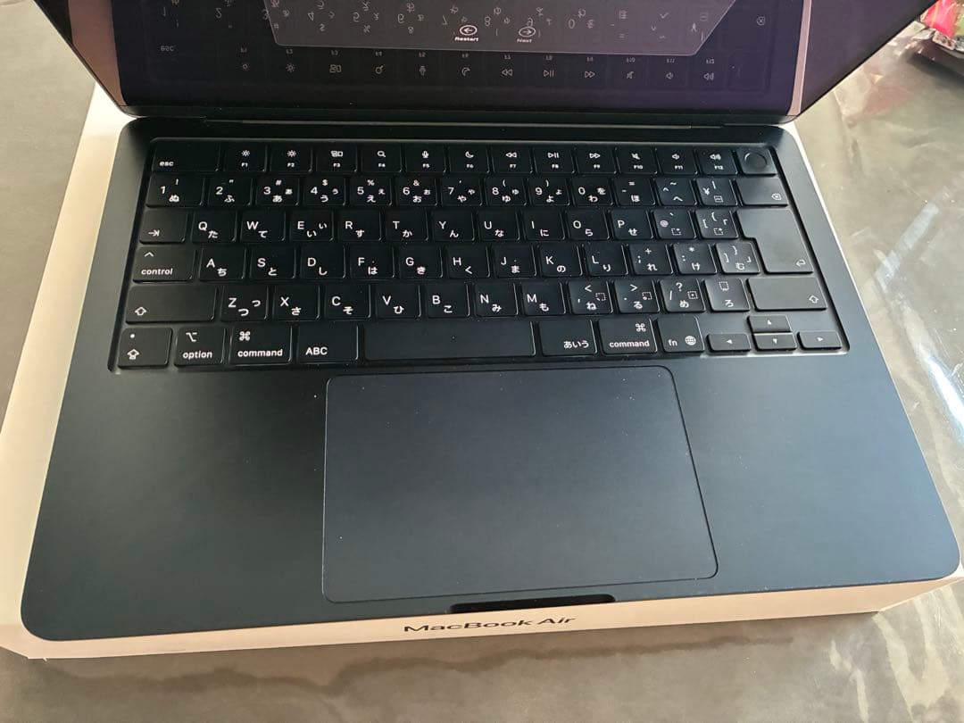 【最終価格】MacBook Air M4 13.6㌅ 256GB ミッドナイト