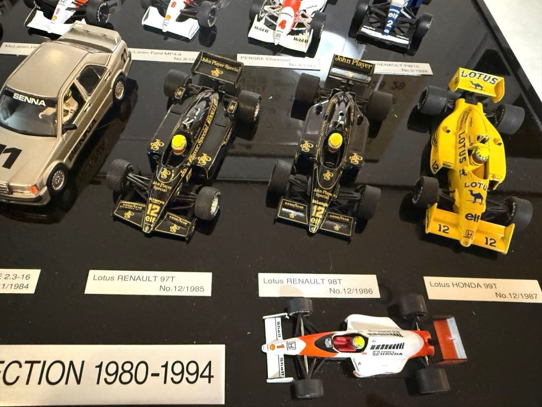 限定 アイルトン セナ ミニチャンプス 1/43 18台セット F1 ミニカー
