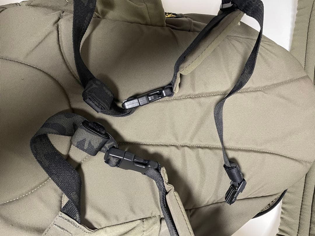 カ*ル様 LBT-8005A マスグレー　ブラックマルチカム