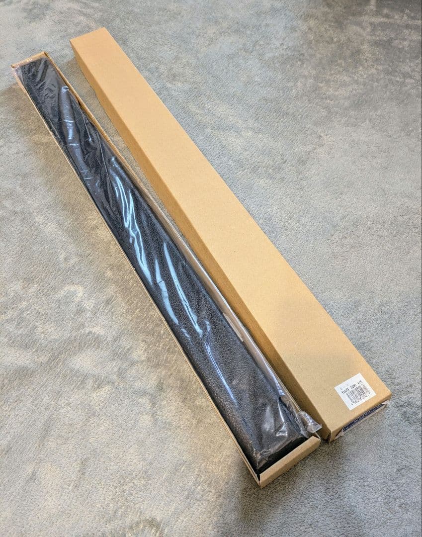 7月限定値下げ！チェロ弓 SUZUKI チェロ弓 No3350 4/4 ケース付