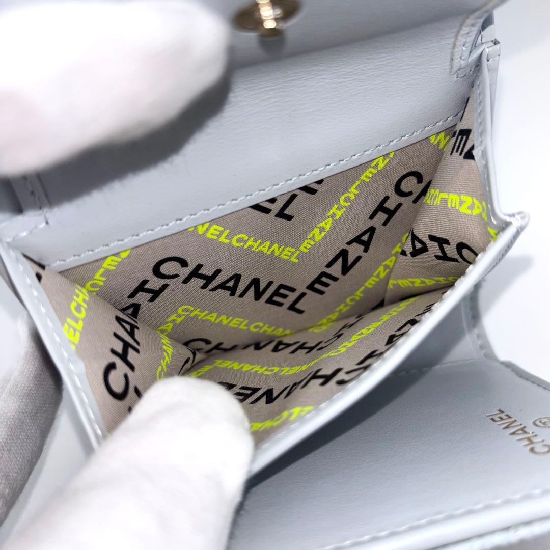 シャネル スモール フラップ ウォレット 三つ折り財布 キャビアスキン