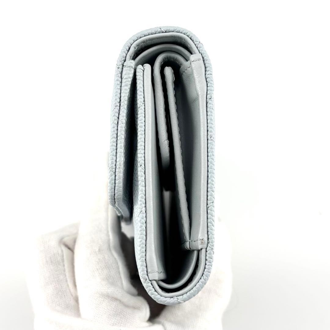 シャネル スモール フラップ ウォレット 三つ折り財布 キャビアスキン