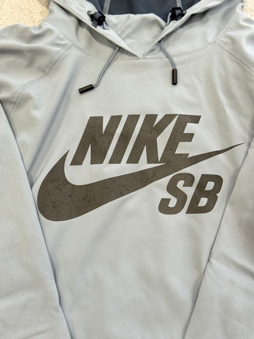 ナイキSB エニグマ　メンズ　フーディ