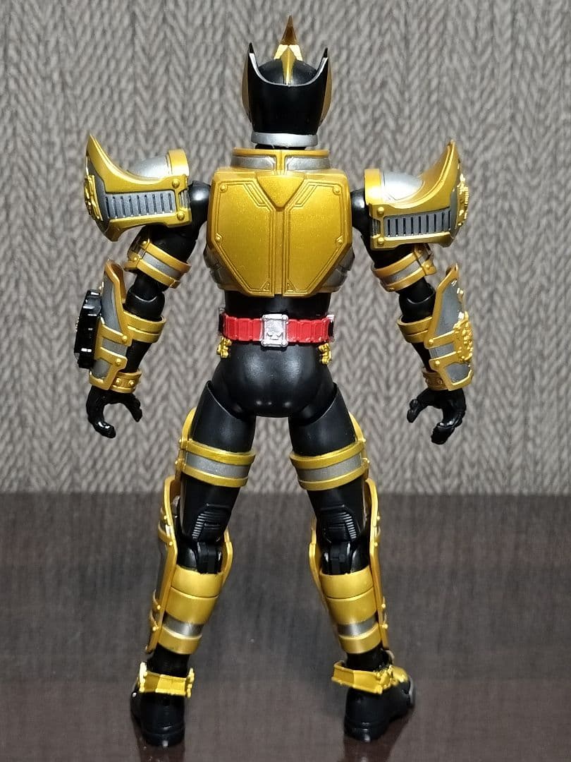 SHFiguarts『仮面ライダー剣』4体＋バイク1台セット