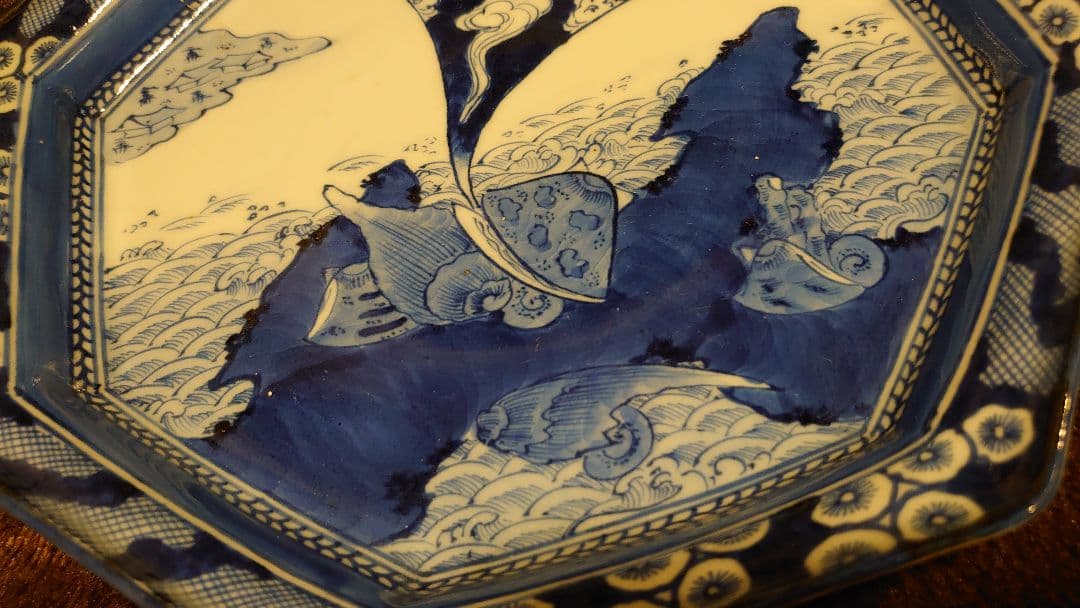 古伊万里　伊万里　染付　八角皿　龍宮城　江戸期　蔵出し　１客