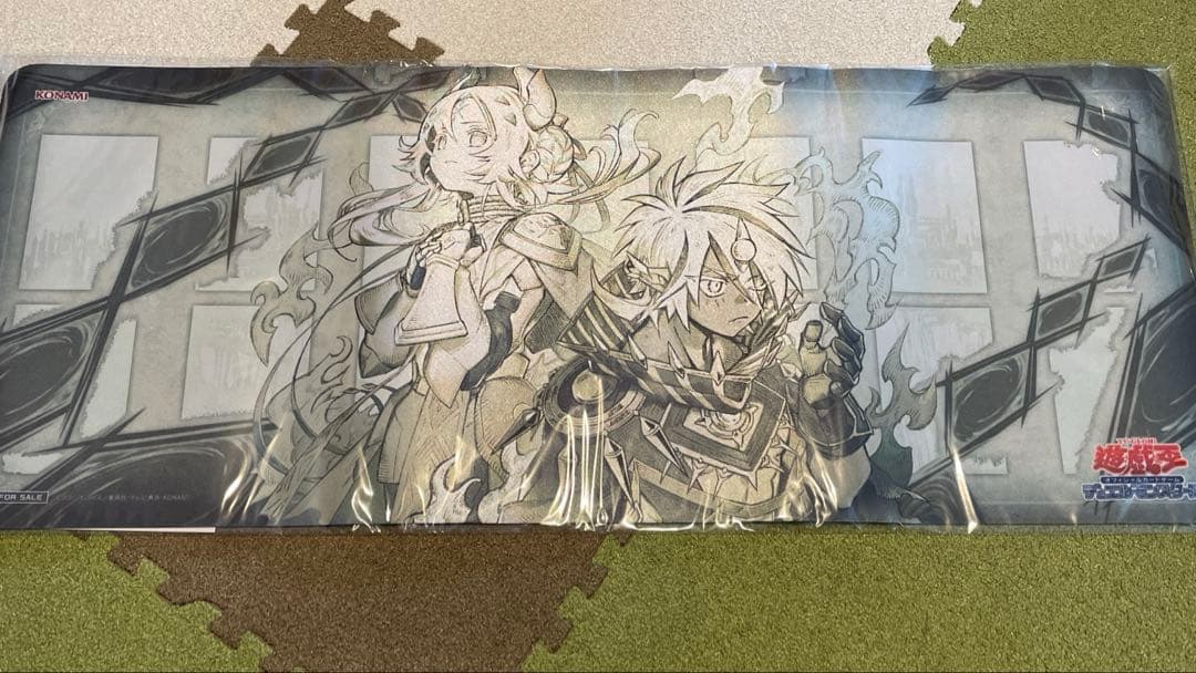 遊戯王 白の物語 ニューロン交換景品 ハーフプレイマット
