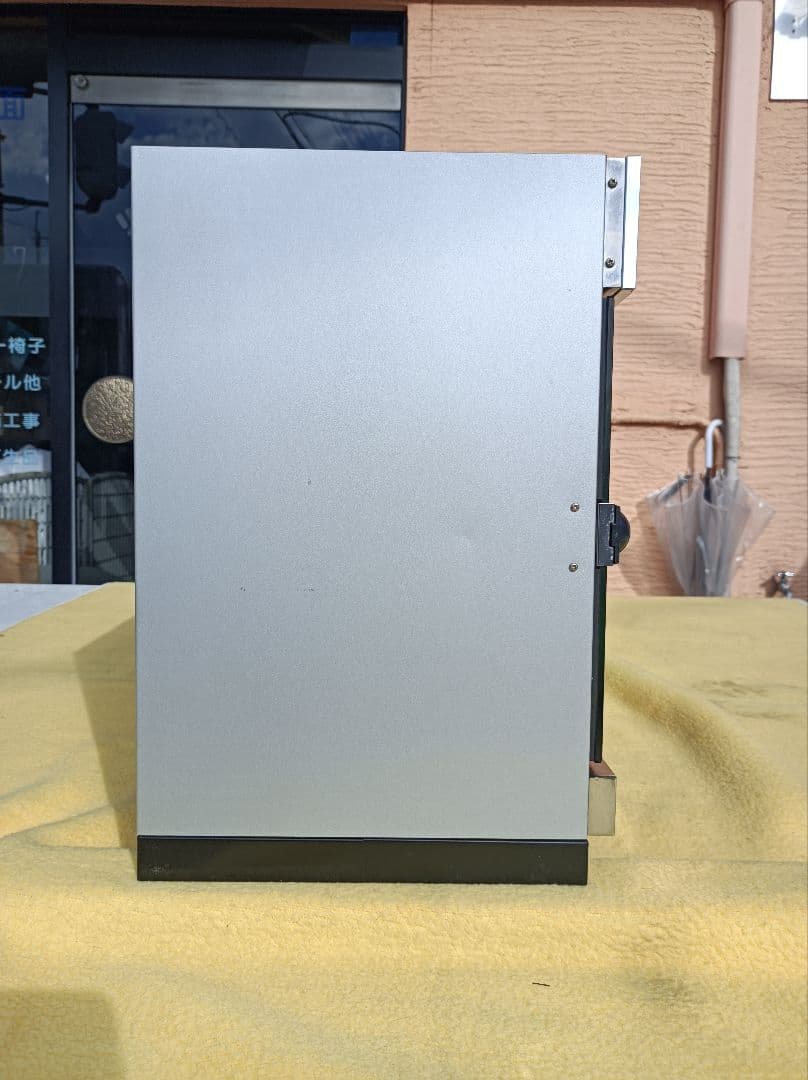 理容機器　消毒器　２灯式　タイマー付き