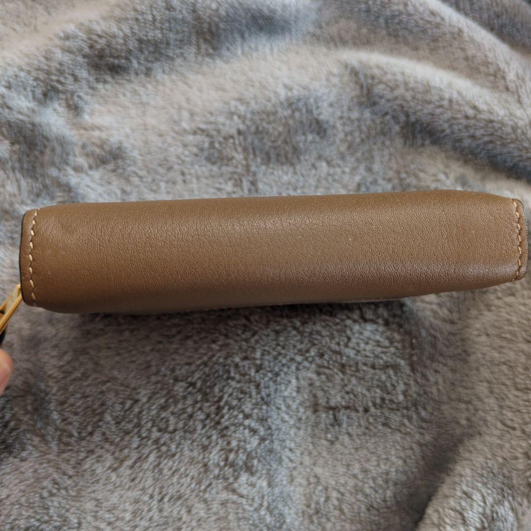 ロエベ　パズル　ラウンドジップ財布