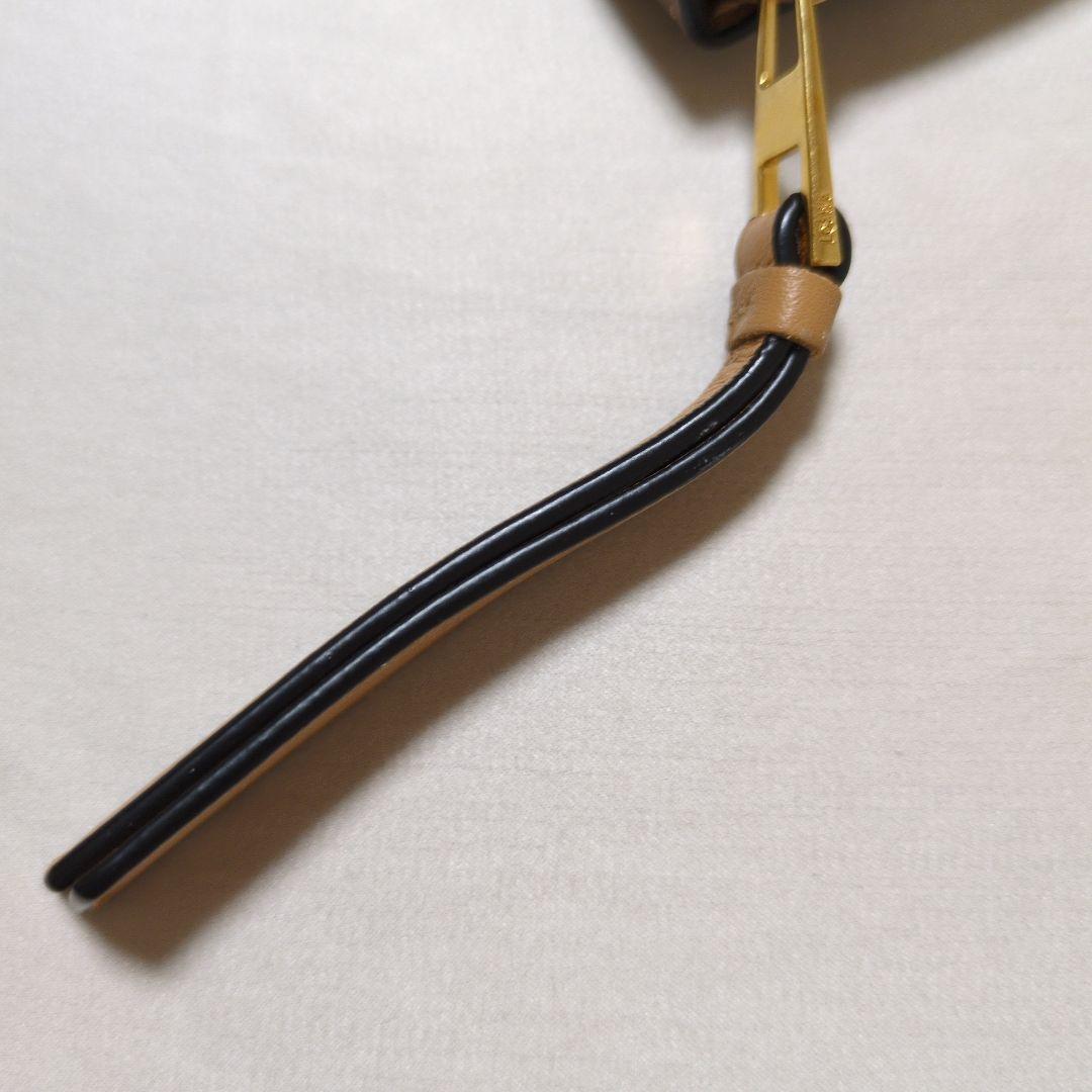 ロエベ　パズル　ラウンドジップ財布