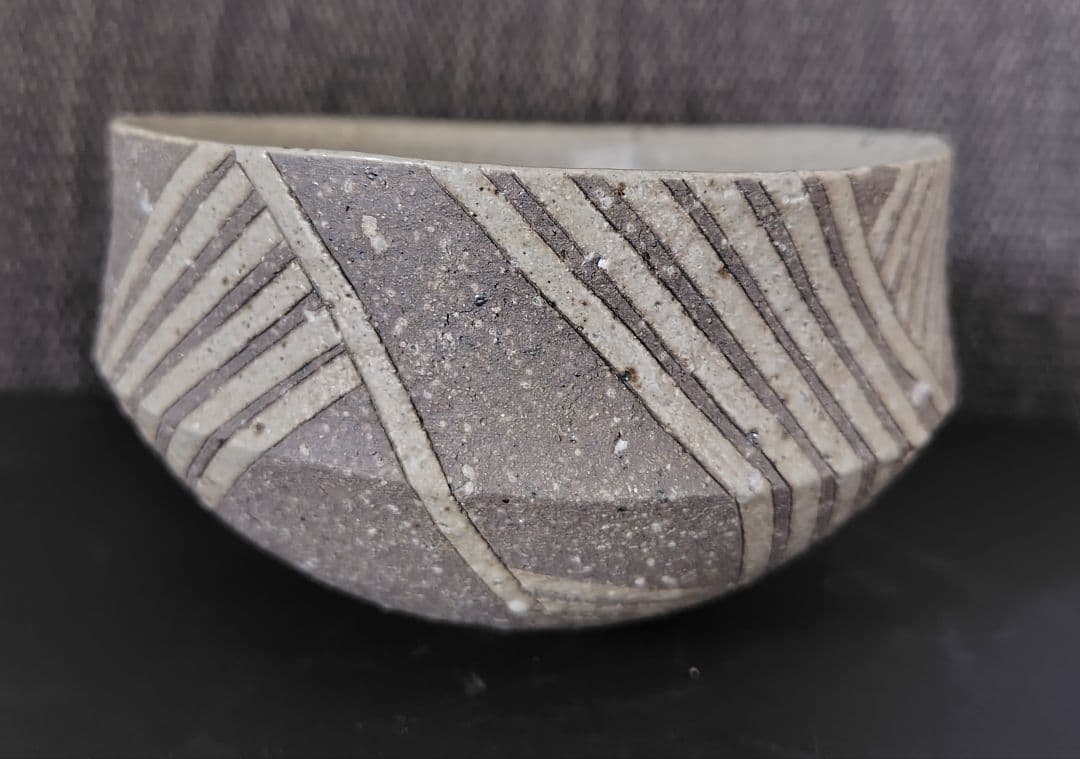 佐藤和彦 灰陶釉線文変形鉢 共箱 茶碗 鉢