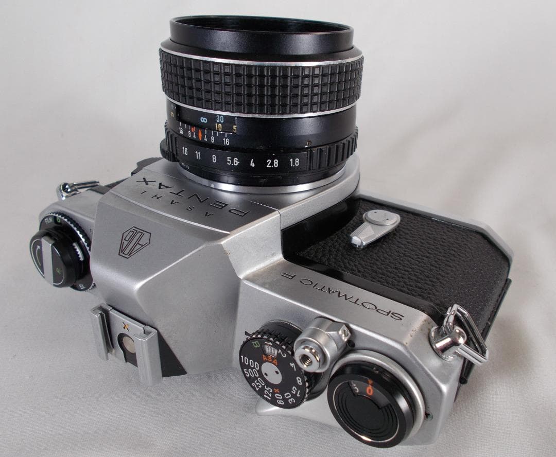 フィルムカメラ 整備済 完動品　Pentax SPF + f/1.8　L256