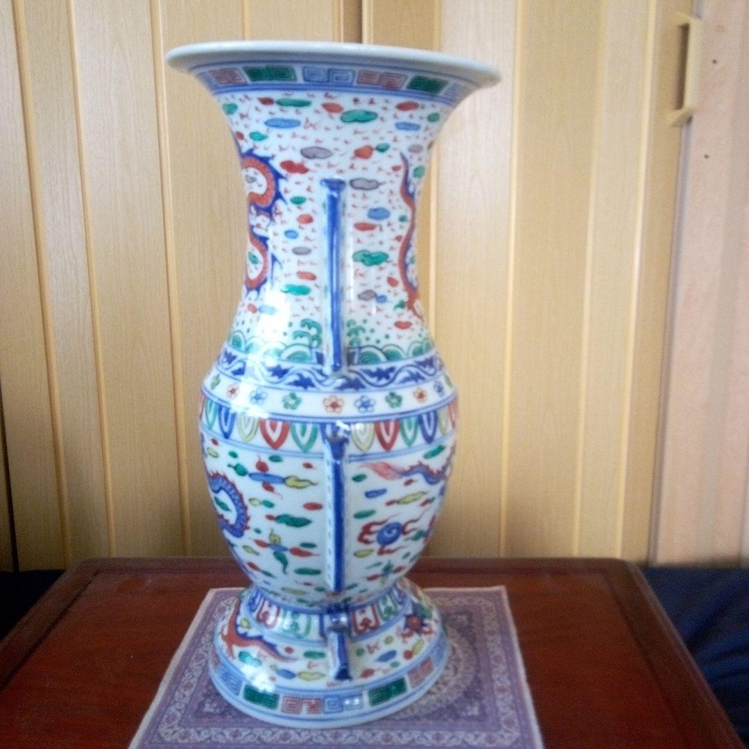 中国古玩　大明萬暦年製　五彩尊式花瓶