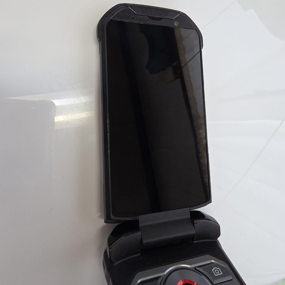 Torque X01 携帯電話本体 耐衝撃 防水