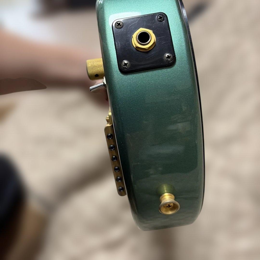 フェルナンデス Zo-3 ギター　アンプ内蔵　ゴールドパーツ　希少